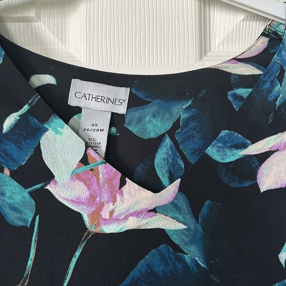 Catherines Black/Multicolored Floral Blouse Size 3X NWT - Picture 7 of 7